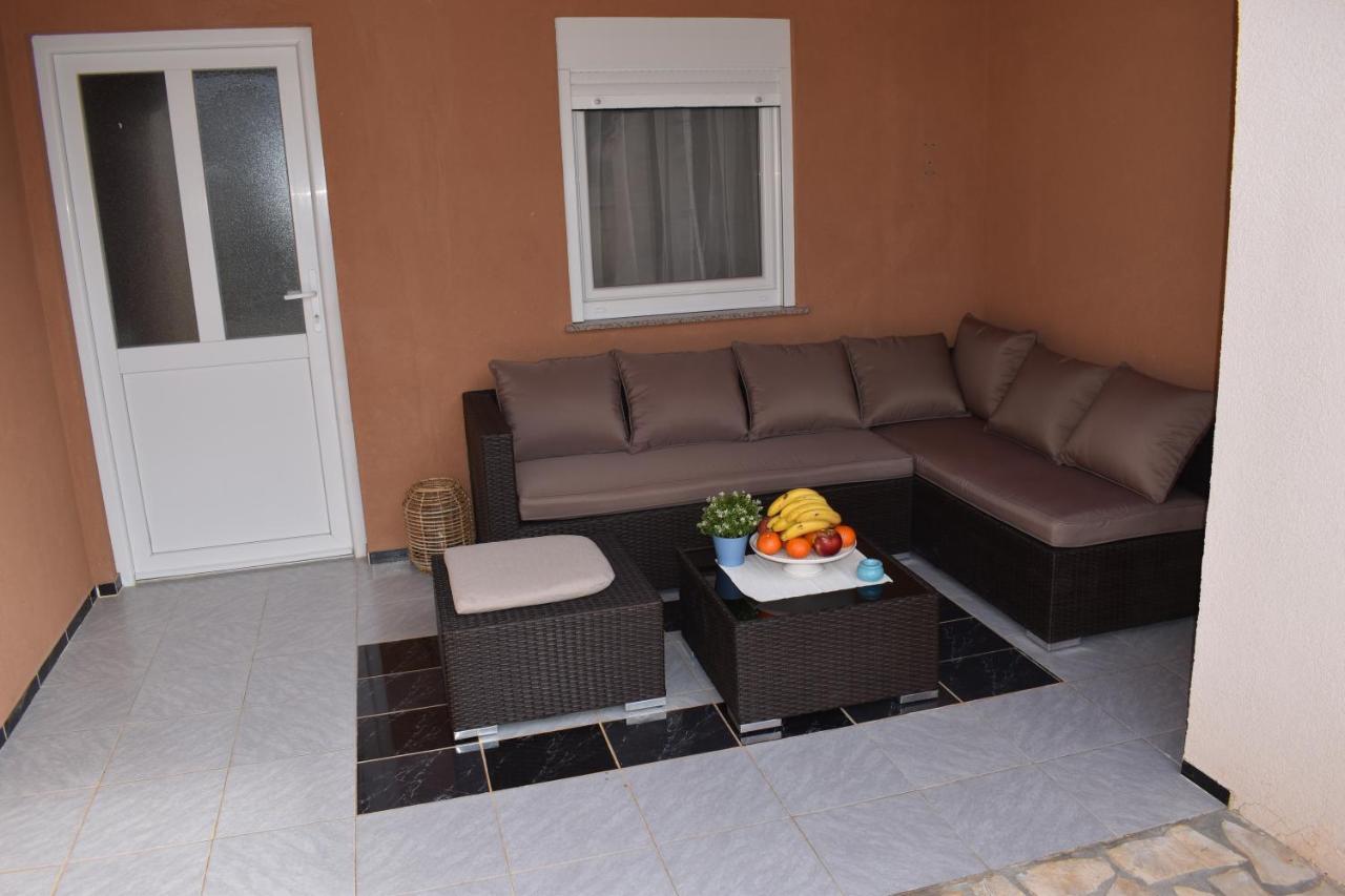 Holiday House Matej Вир Екстер'єр фото